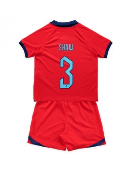 England Luke Shaw #3 Replika Borta Kläder Barn VM 2022 Kortärmad (+ byxor)
